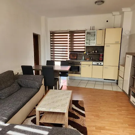 2 Zimmer In *