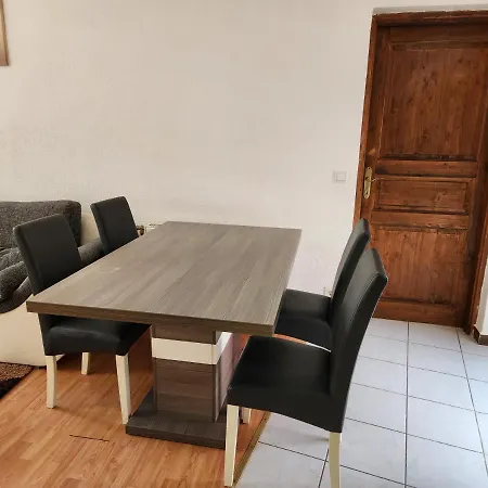 2 Zimmer In